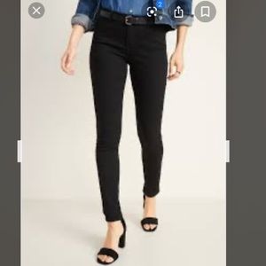 GUC Old Navy Rockstar Mid Rise jeans